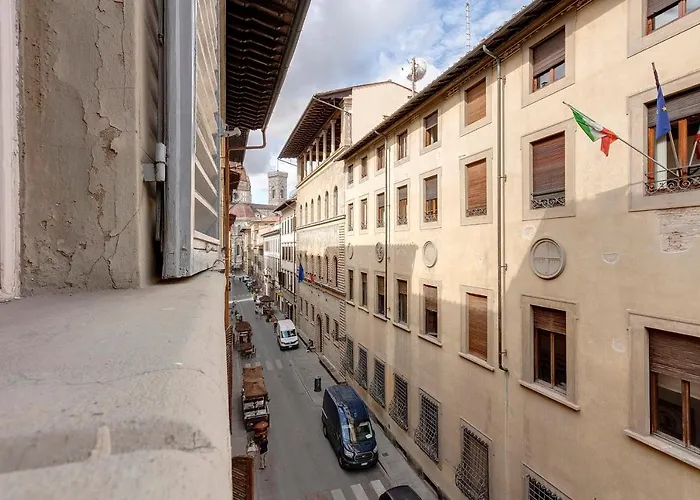 Apartament Servi By Mamo *